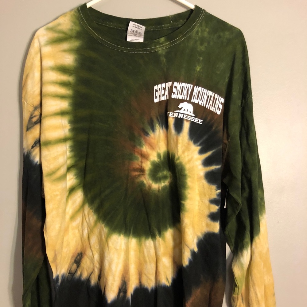 Tie-dye Great Smoking Mountains Tee
